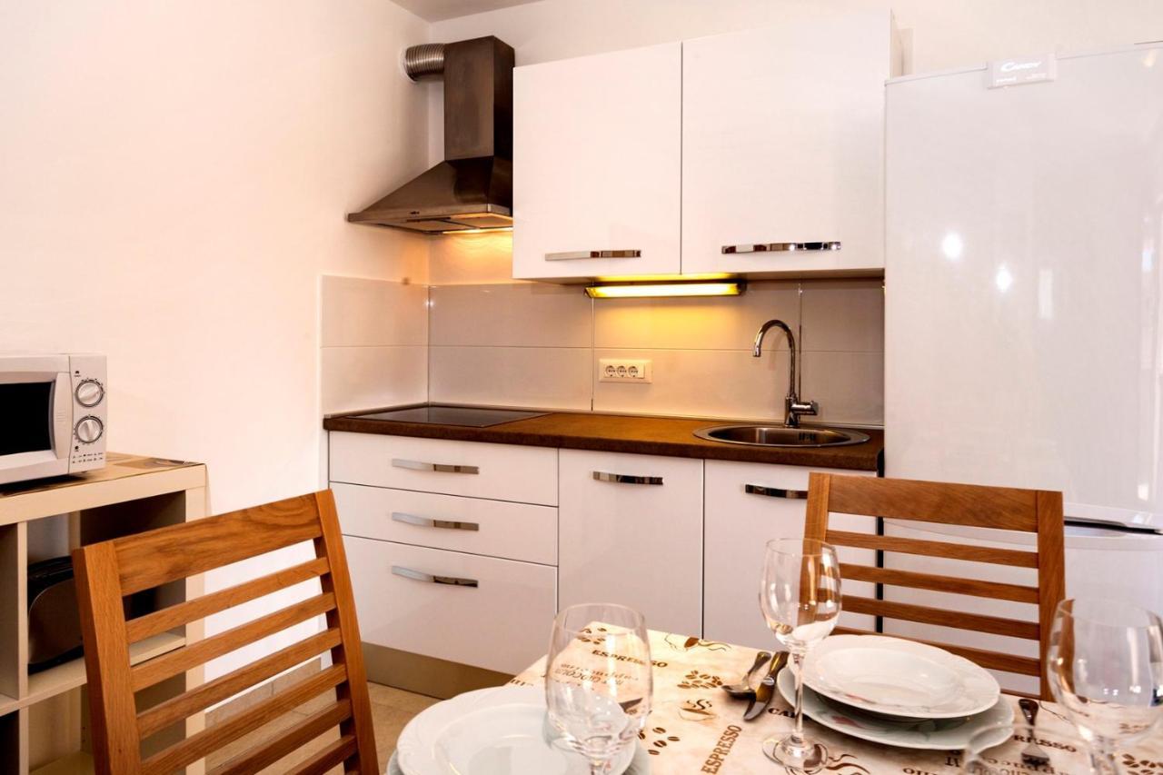 Apartments Beakovic Пореч Екстериор снимка
